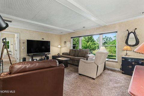 Tiny photo for 6060 Cross Trails Road, Sylvania, OH 43560 (MLS # 10008284)