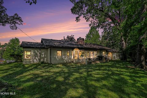 Tiny photo for 6060 Cross Trails Road, Sylvania, OH 43560 (MLS # 10008284)