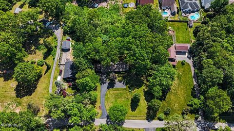 Tiny photo for 6060 Cross Trails Road, Sylvania, OH 43560 (MLS # 10008284)