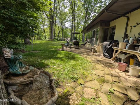 Tiny photo for 6060 Cross Trails Road, Sylvania, OH 43560 (MLS # 10008284)
