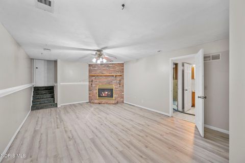Tiny photo for 7426 Starcrest Road, Perrysburg, OH 43551 (MLS # 10004574)
