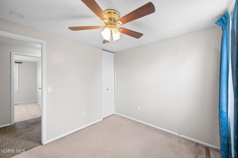 Tiny photo for 7426 Starcrest Road, Perrysburg, OH 43551 (MLS # 10004574)