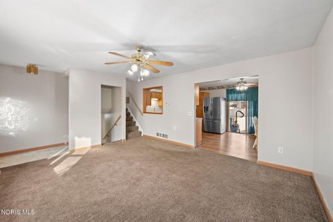 Tiny photo for 7426 Starcrest Road, Perrysburg, OH 43551 (MLS # 10004574)