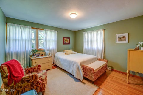 Tiny photo for 206 Meadow Lane, Walbridge, OH 43465 (MLS # 10013651)