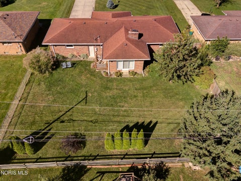 Tiny photo for 206 Meadow Lane, Walbridge, OH 43465 (MLS # 10013651)