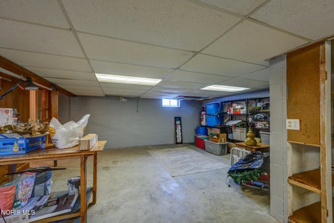 Tiny photo for 206 Meadow Lane, Walbridge, OH 43465 (MLS # 10013651)