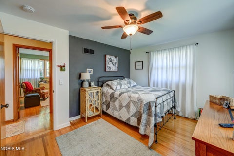 Tiny photo for 206 Meadow Lane, Walbridge, OH 43465 (MLS # 10013651)
