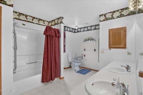 Tiny photo for 22180 County Rd A, Archbold, OH 43502 (MLS # 10010580)