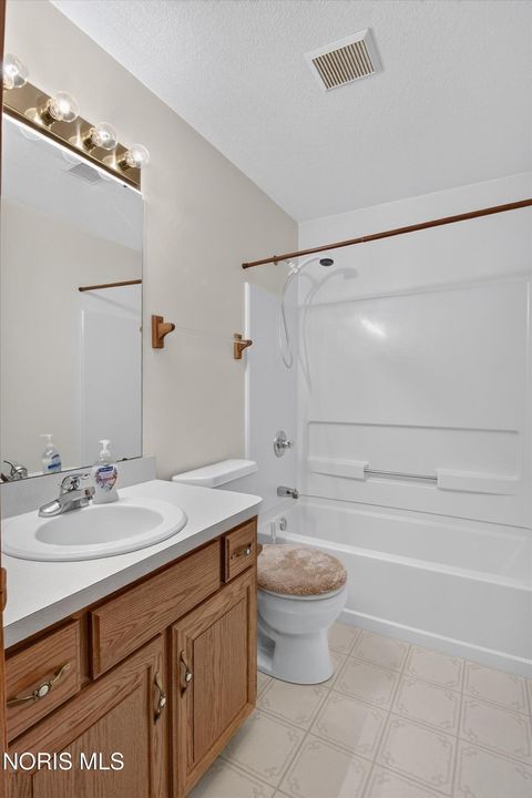 Tiny photo for 22180 County Rd A, Archbold, OH 43502 (MLS # 10010580)