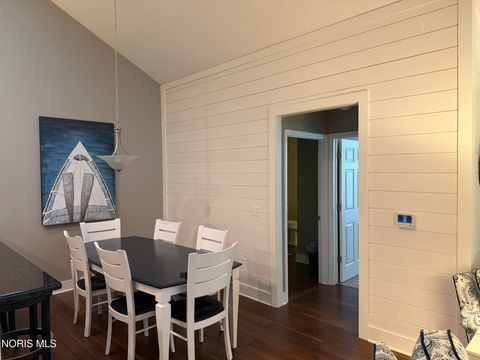 Tiny photo for 2749 N North Canterbury Circle Circle, Port Clinton, OH 43452 (MLS # 10007105)