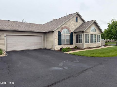 Tiny photo for 2749 N North Canterbury Circle Circle, Port Clinton, OH 43452 (MLS # 10007105)