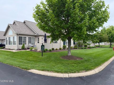 Tiny photo for 2749 N North Canterbury Circle Circle, Port Clinton, OH 43452 (MLS # 10007105)