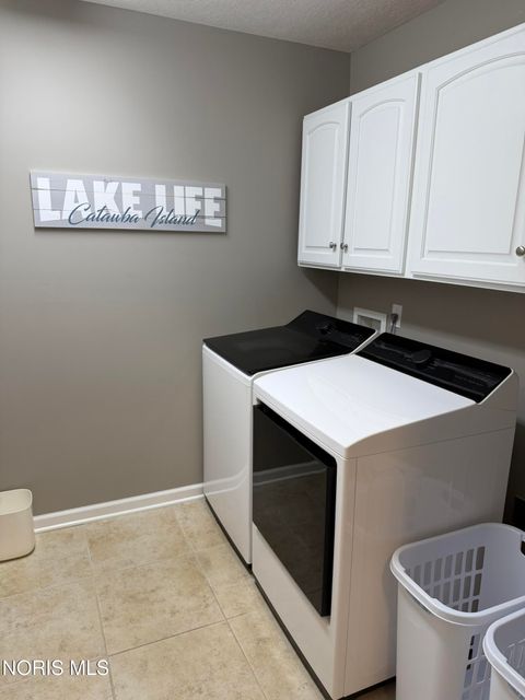 Tiny photo for 2749 N North Canterbury Circle Circle, Port Clinton, OH 43452 (MLS # 10007105)