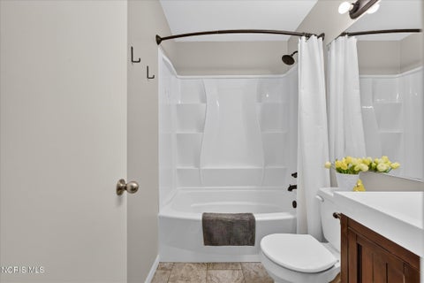 Tiny photo for 2461 Orchard Hills Boulevard, Toledo, OH 43615 (MLS # 10013918)