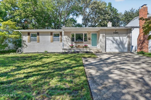 Photo of 2461 Orchard Hills Boulevard, Toledo, OH 43615 (MLS # 10013918)