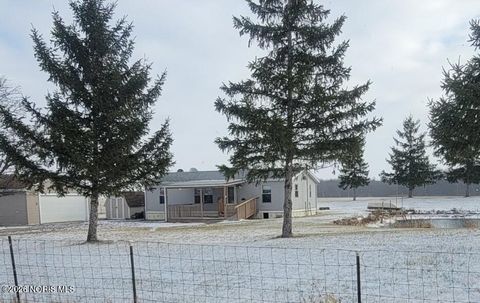 Photo of 18692 Rd 53, Antwerp, OH 45813 (MLS # 10002683)