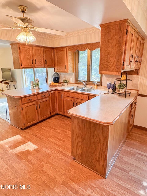 Tiny photo for 126 Luella Avenue, Oregon, OH 43616 (MLS # 10011519)
