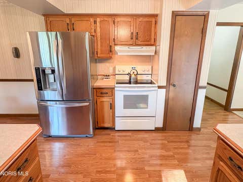 Tiny photo for 126 Luella Avenue, Oregon, OH 43616 (MLS # 10011519)