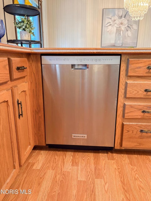 Tiny photo for 126 Luella Avenue, Oregon, OH 43616 (MLS # 10011519)