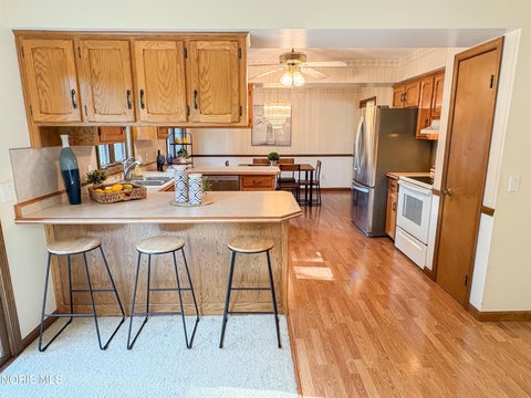 Tiny photo for 126 Luella Avenue, Oregon, OH 43616 (MLS # 10011519)
