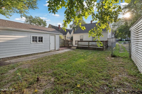 Tiny photo for 3714 Wallwerth Drive, Toledo, OH 43612 (MLS # 10014814)