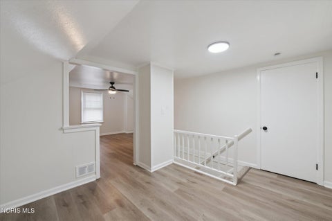 Tiny photo for 3714 Wallwerth Drive, Toledo, OH 43612 (MLS # 10014814)