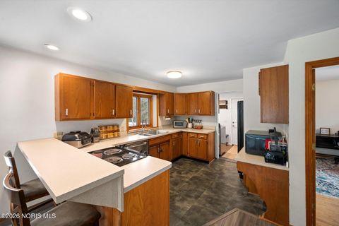 Tiny photo for 2515 N Mccord Road, Toledo, OH 43615 (MLS # 10003236)