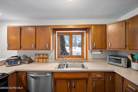 Tiny photo for 2515 N Mccord Road, Toledo, OH 43615 (MLS # 10003236)