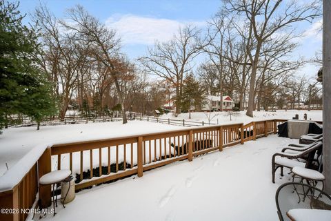 Tiny photo for 2515 N Mccord Road, Toledo, OH 43615 (MLS # 10003236)