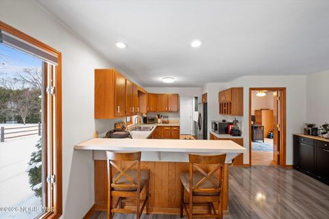 Tiny photo for 2515 N Mccord Road, Toledo, OH 43615 (MLS # 10003236)