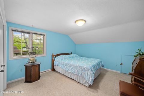 Tiny photo for 26101 Willowbend Road, Perrysburg, OH 43551 (MLS # 10000563)