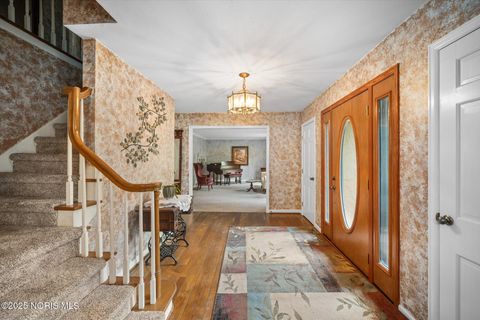 Tiny photo for 26101 Willowbend Road, Perrysburg, OH 43551 (MLS # 10000563)