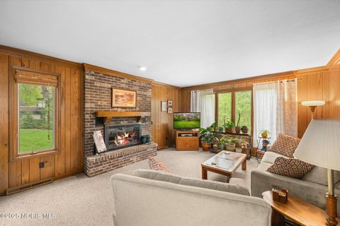 Tiny photo for 26101 Willowbend Road, Perrysburg, OH 43551 (MLS # 10000563)