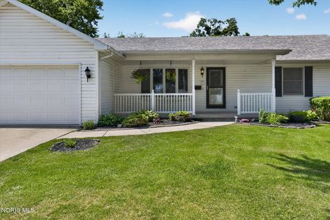 Tiny photo for 238 Beach Street, Northwood, OH 43619 (MLS # 10008842)