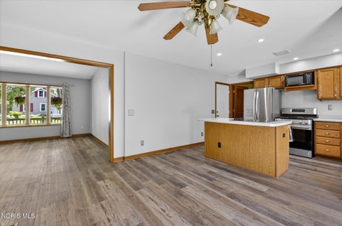 Tiny photo for 238 Beach Street, Northwood, OH 43619 (MLS # 10008842)