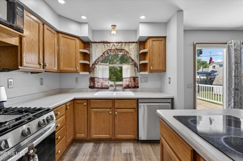 Tiny photo for 238 Beach Street, Northwood, OH 43619 (MLS # 10008842)