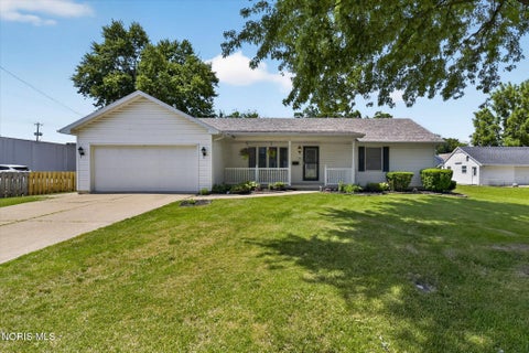 Tiny photo for 238 Beach Street, Northwood, OH 43619 (MLS # 10008842)