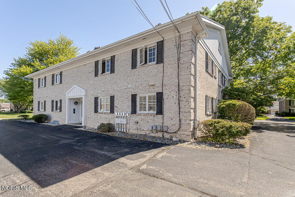 2625 Amara Drive # 5