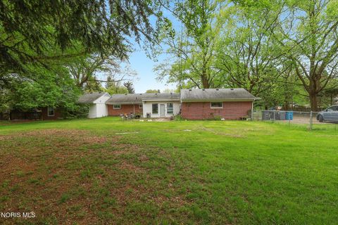Tiny photo for 4332 Glann Road, Toledo, OH 43607 (MLS # 10007103)