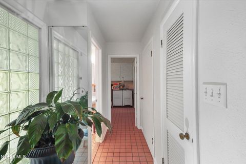 Tiny photo for 4332 Glann Road, Toledo, OH 43607 (MLS # 10007103)