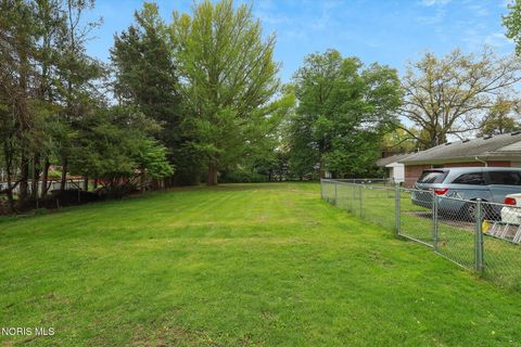Tiny photo for 4332 Glann Road, Toledo, OH 43607 (MLS # 10007103)