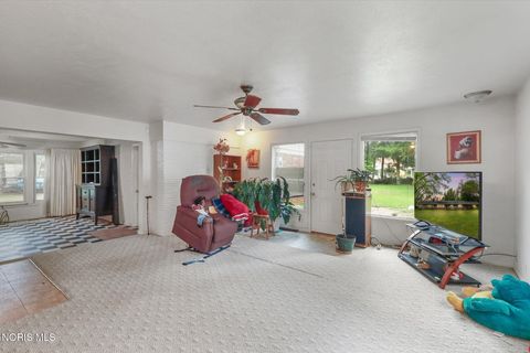 Tiny photo for 4332 Glann Road, Toledo, OH 43607 (MLS # 10007103)