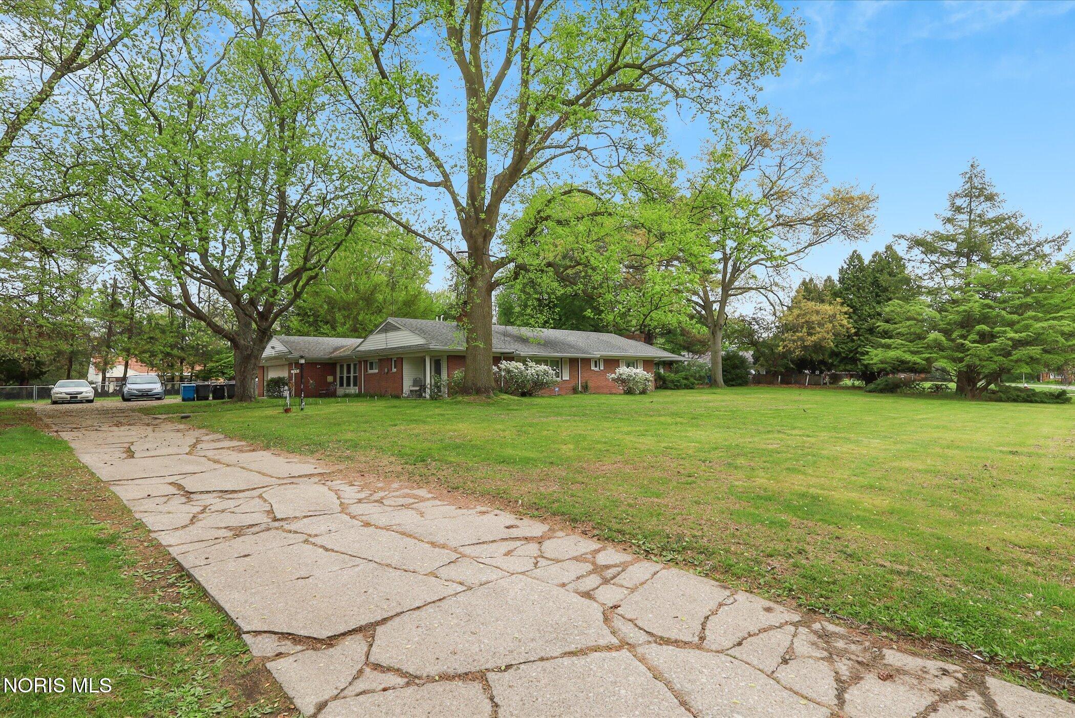 4332 Glann Road