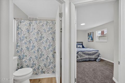 Tiny photo for 927 W Northgate Parkway, Toledo, OH 43612 (MLS # 10005112)