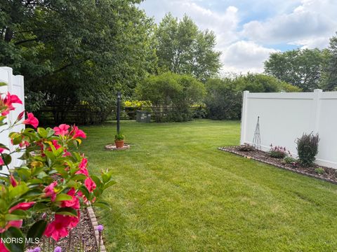 Tiny photo for 26 Olde Orchard Drive, Perrysburg, OH 43551 (MLS # 10009664)
