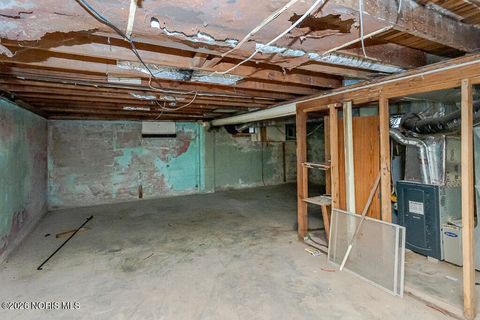 Tiny photo for 4244 N Lockwood Avenue, Toledo, OH 43612 (MLS # 10003447)