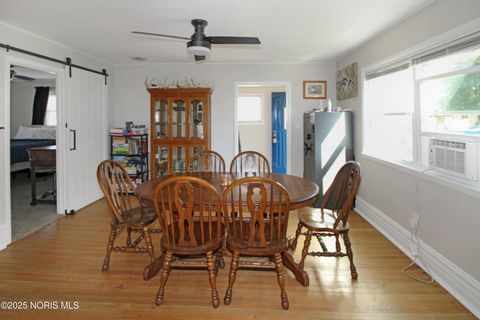 Tiny photo for 513 W Stevenson Street, Gibsonburg, OH 43431 (MLS # 10000253)