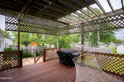 Tiny photo for 325 Wilson Street, Defiance, OH 43512 (MLS # 10009328)
