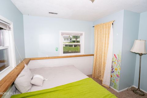 Tiny photo for 325 Wilson Street, Defiance, OH 43512 (MLS # 10009328)