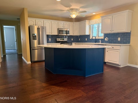 Tiny photo for 3424 Fieldbrooke Lane, Oregon, OH 43616 (MLS # 10010990)